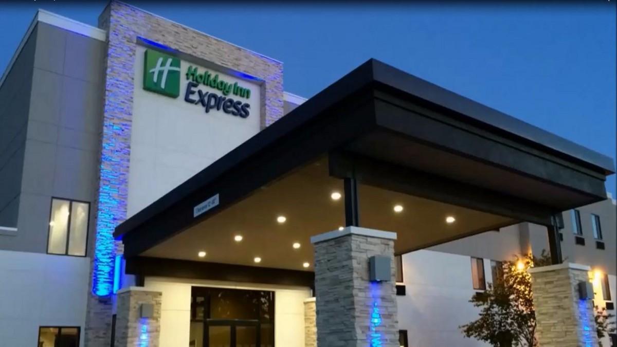 Holiday Inn Express & Suites - Rantoul By Ihg Eksteriør bilde