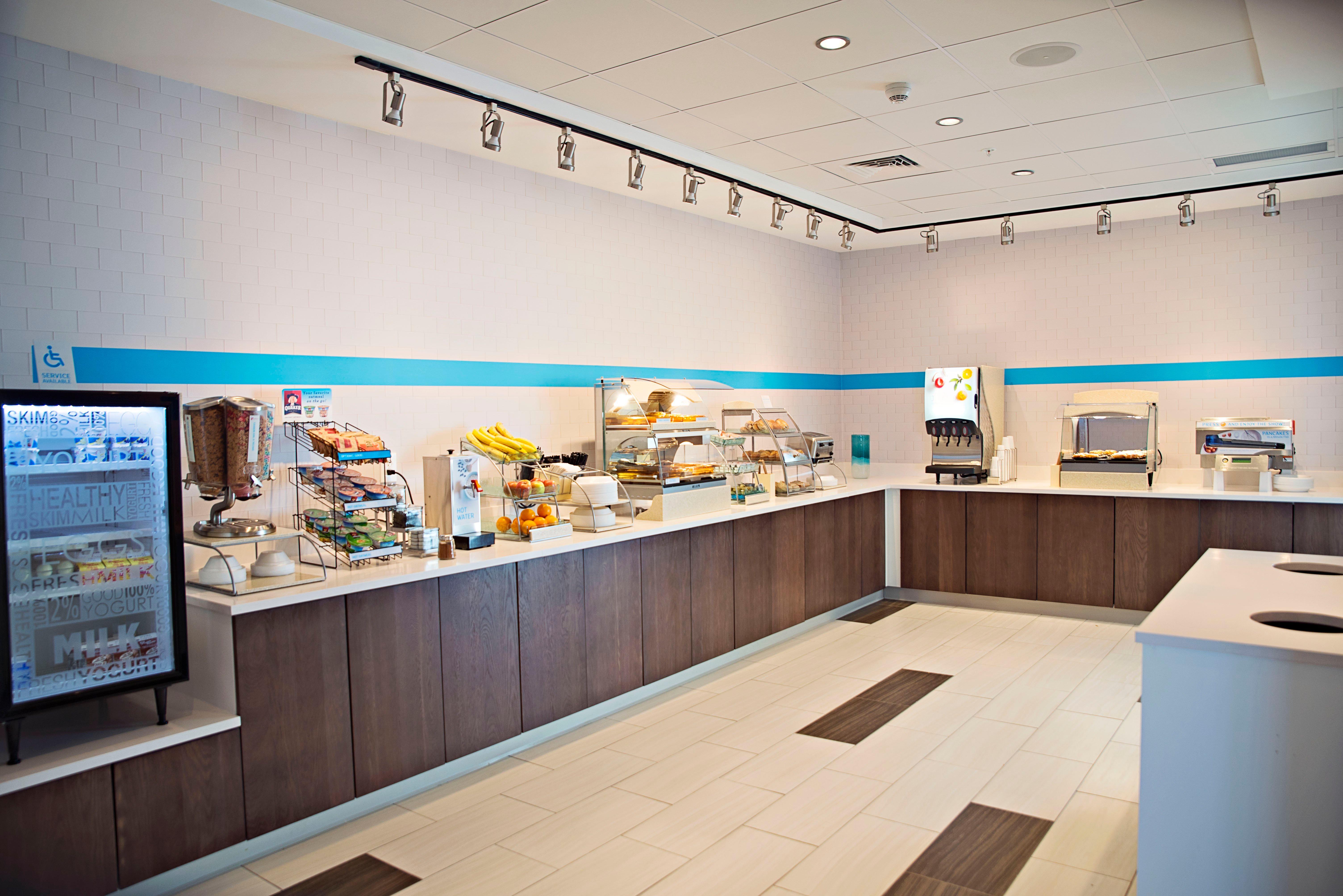 Holiday Inn Express & Suites - Rantoul By Ihg Eksteriør bilde