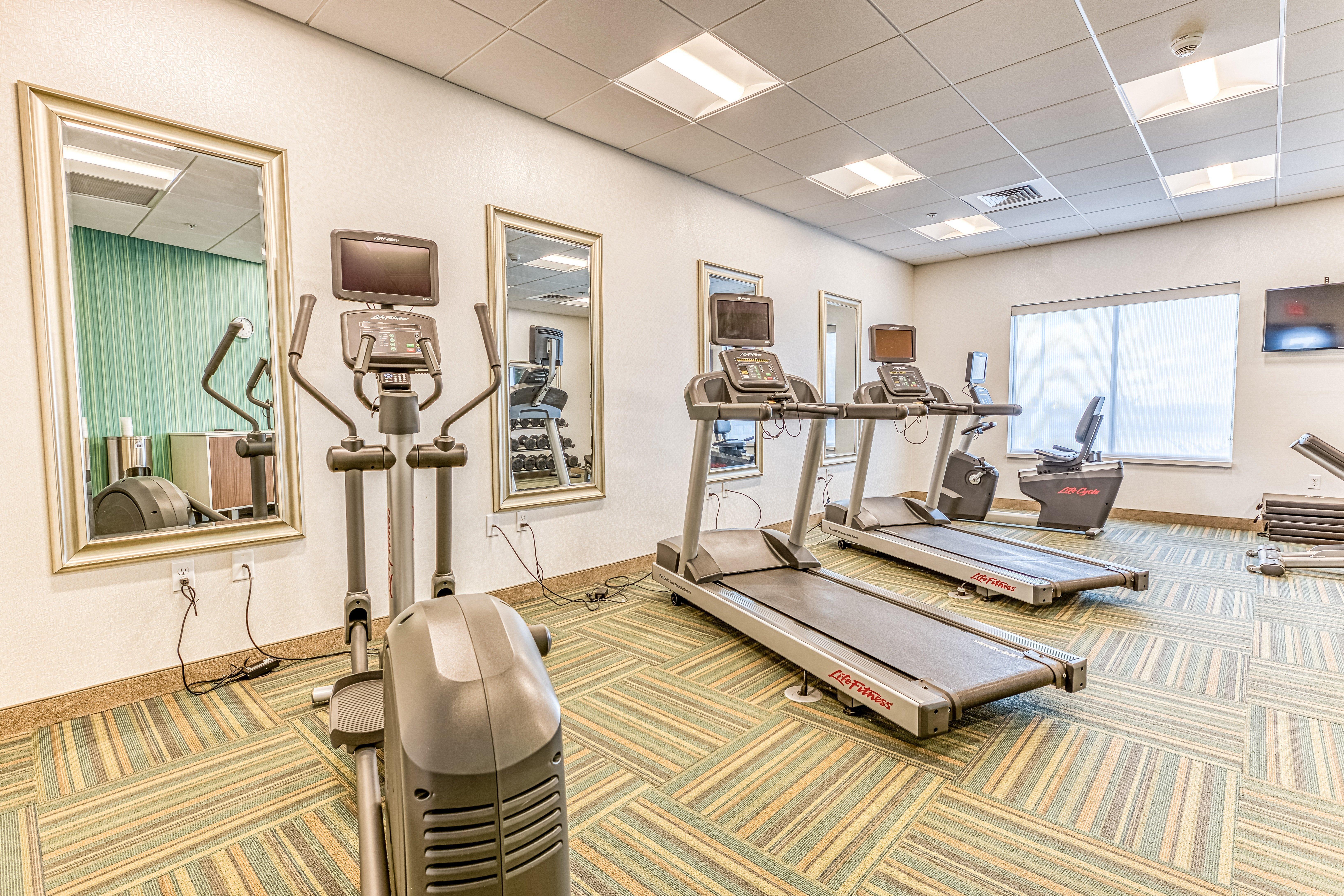 Holiday Inn Express & Suites - Rantoul By Ihg Eksteriør bilde